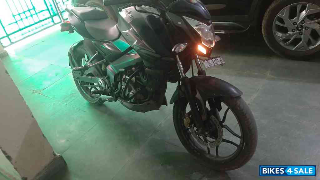 Bajaj Pulsar NS 160