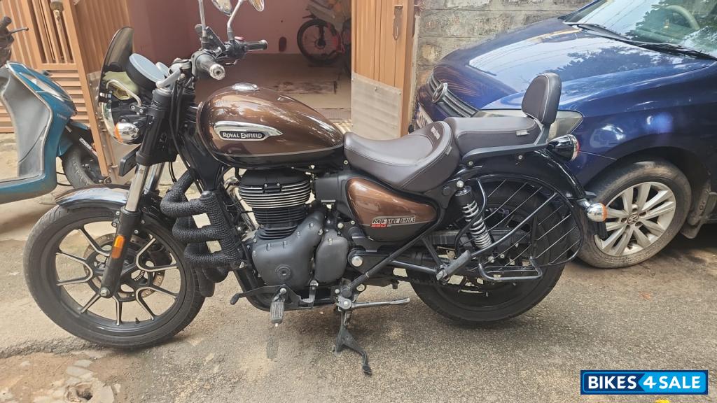Brown Royal Enfield Meteor 350 Supernova