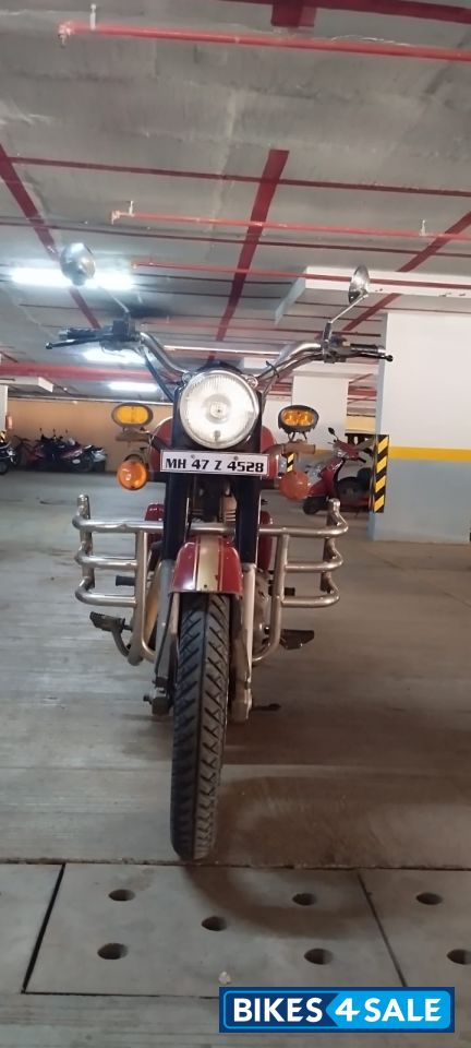 Chesnut Royal Enfield Classic 350