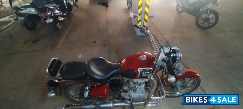 Chesnut Royal Enfield Classic 350