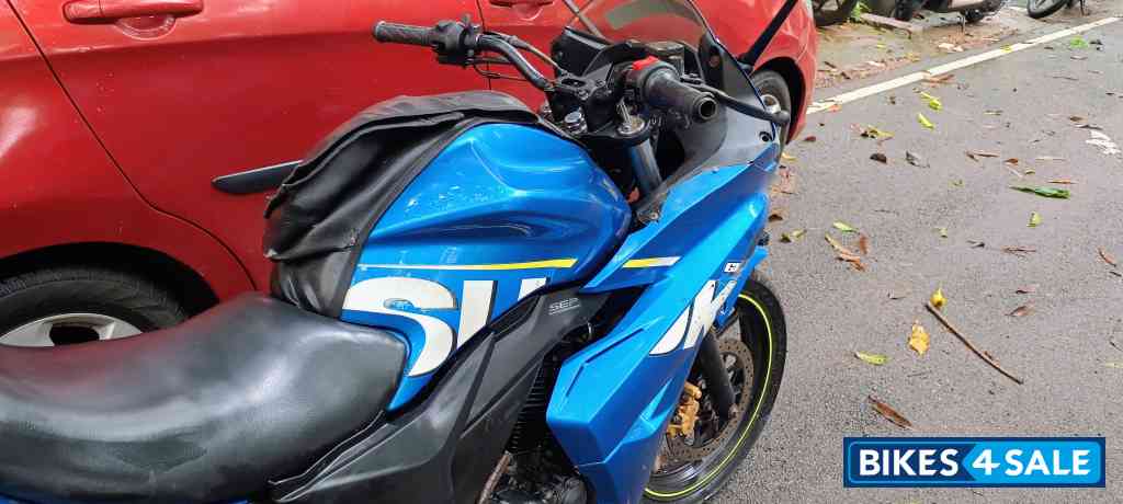 Suzuki Gixxer SF