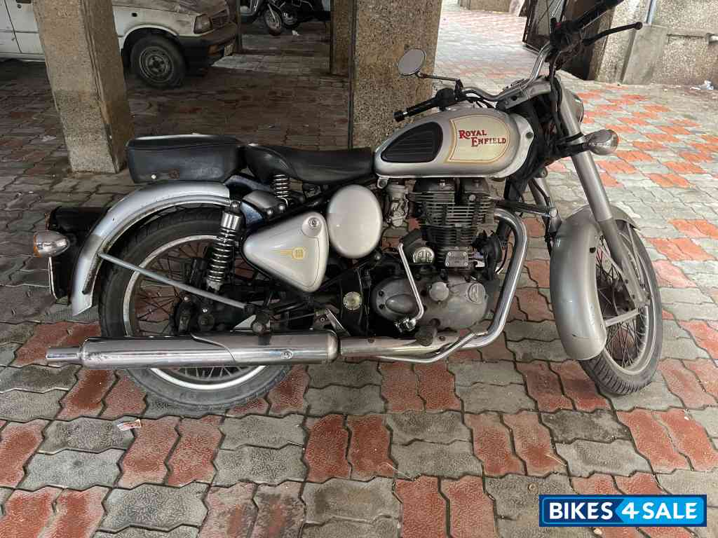 Royal Enfield Classic 350 Royal Enfield Classic 350