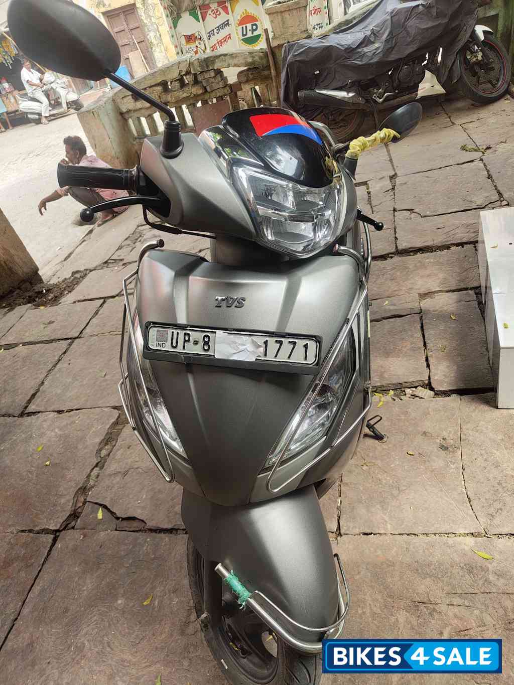 Grey TVS Jupiter 125