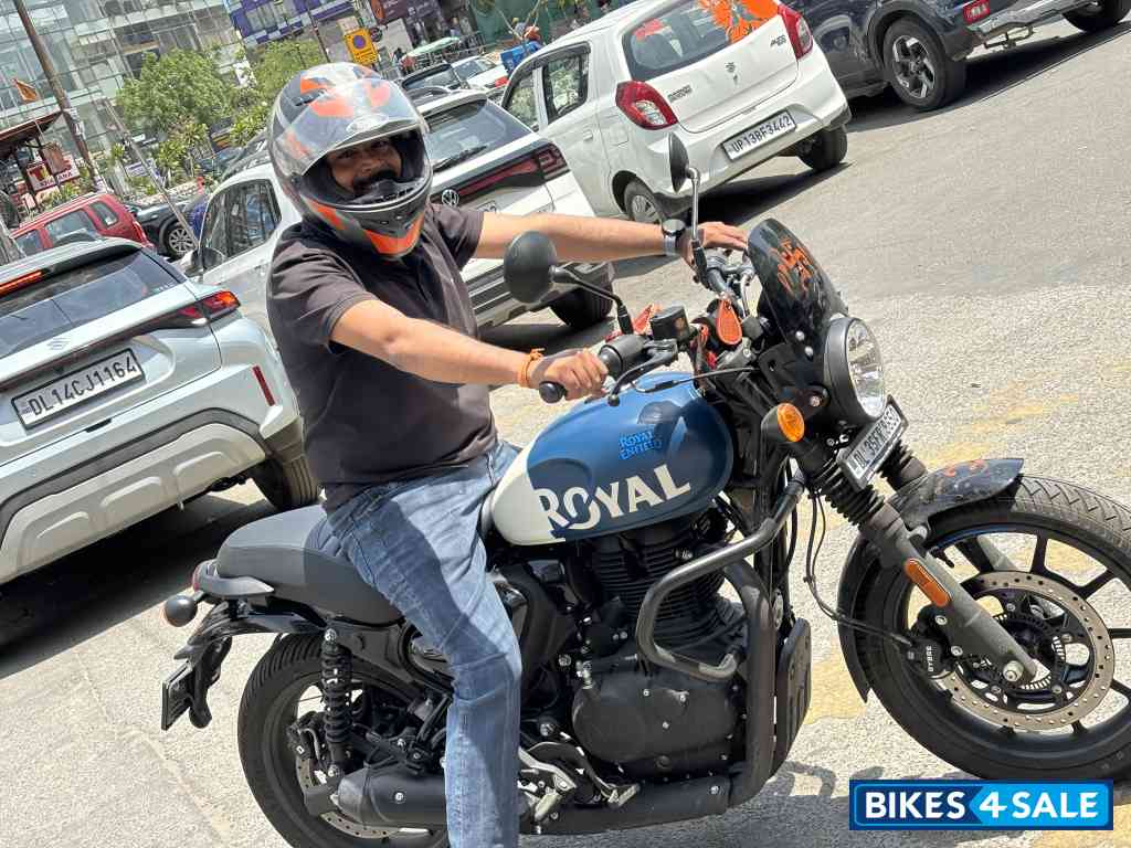 Royal Enfield Hunter 350 Metro