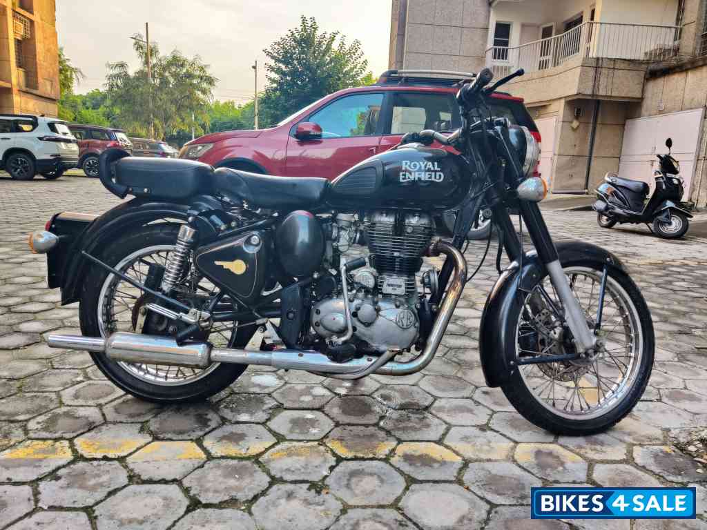 Royal Enfield Classic 350 Royal Enfield Classic 350