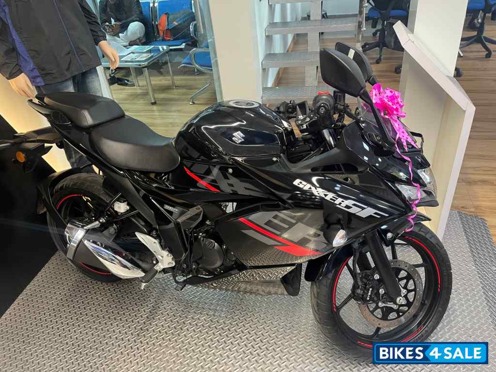 Suzuki Gixxer 150