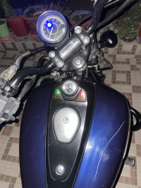 Blue Bajaj Avenger Street 150