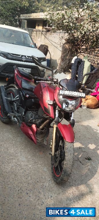 Matt Red TVS Apache RTR 200 4V