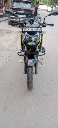 TVS Apache RTR 160 4V BS6