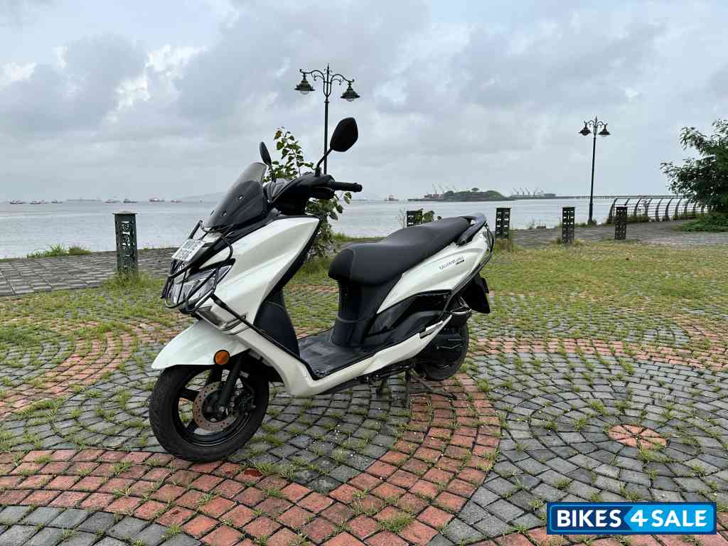 Suzuki Burgman Street BS6