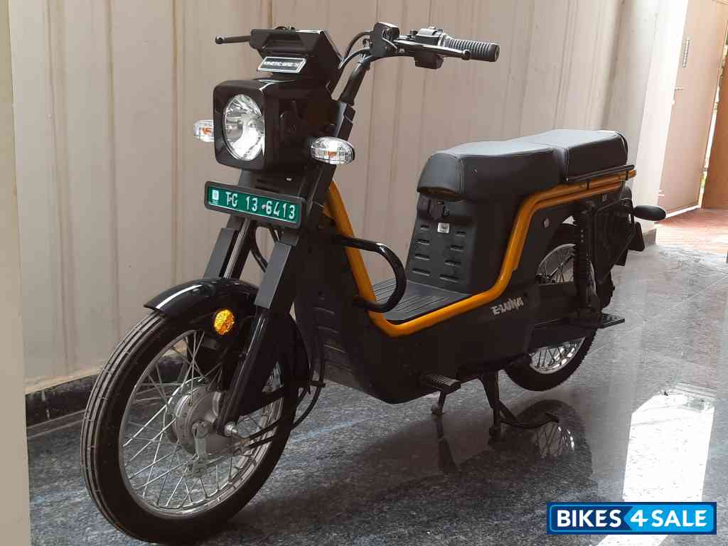 Kinetic Green E-Luna X2