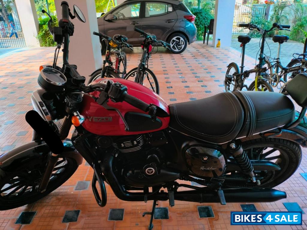 Inferno Red Yezdi Roadster Dark