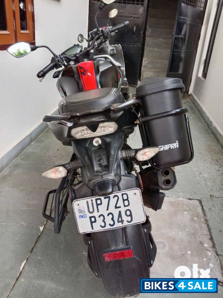 Matte Black TVS Apache RTR 160 4V Special Edition