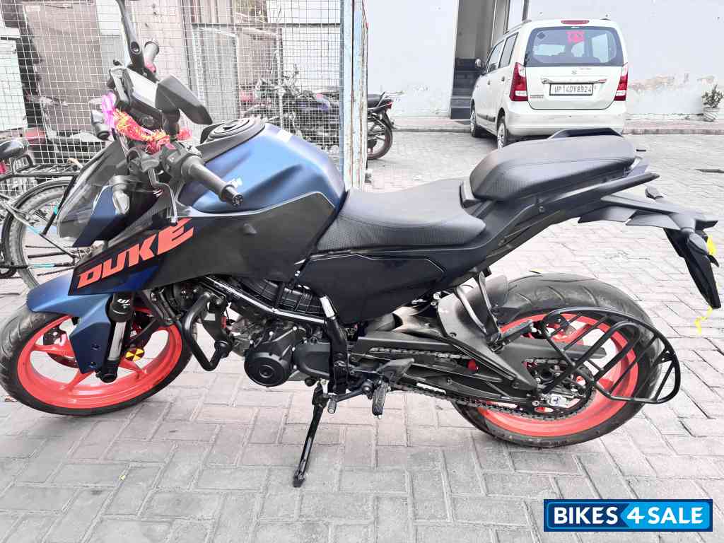 KTM Duke 250 2024