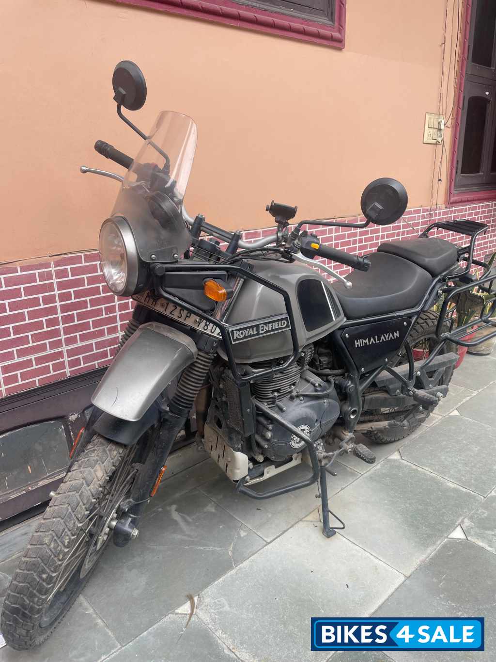 Gravel Grey Royal Enfield Himalayan BS VI