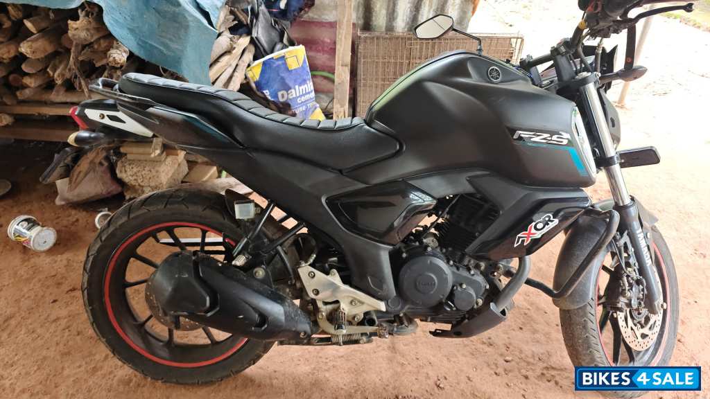 Yamaha FZ-S FI V3