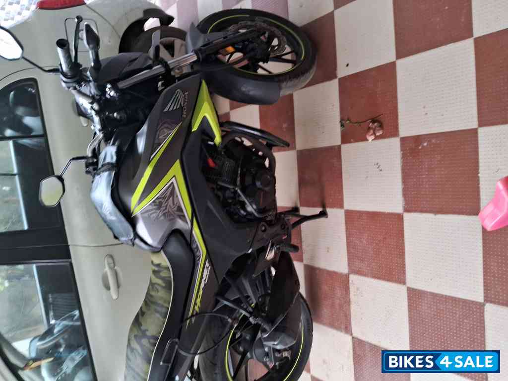 Honda CB Hornet 160R Honda CB Hornet 160R