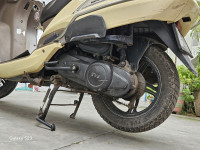 Sunlight Lvory TVS Jupiter Classic 110