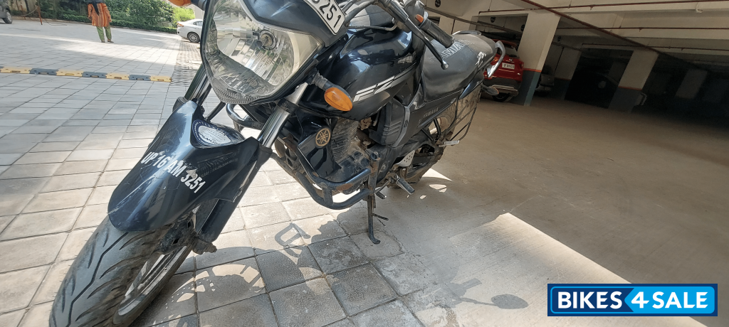 Yamaha FZ16