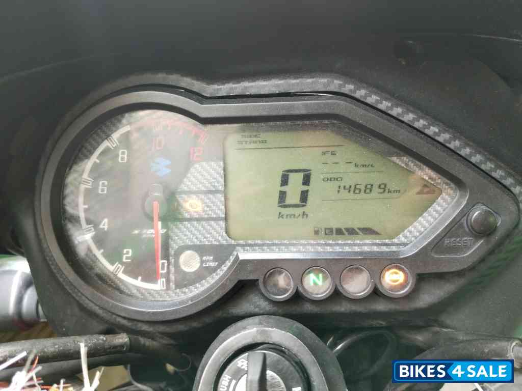 Black And Red Bajaj Pulsar 150 Twin Disc BS6