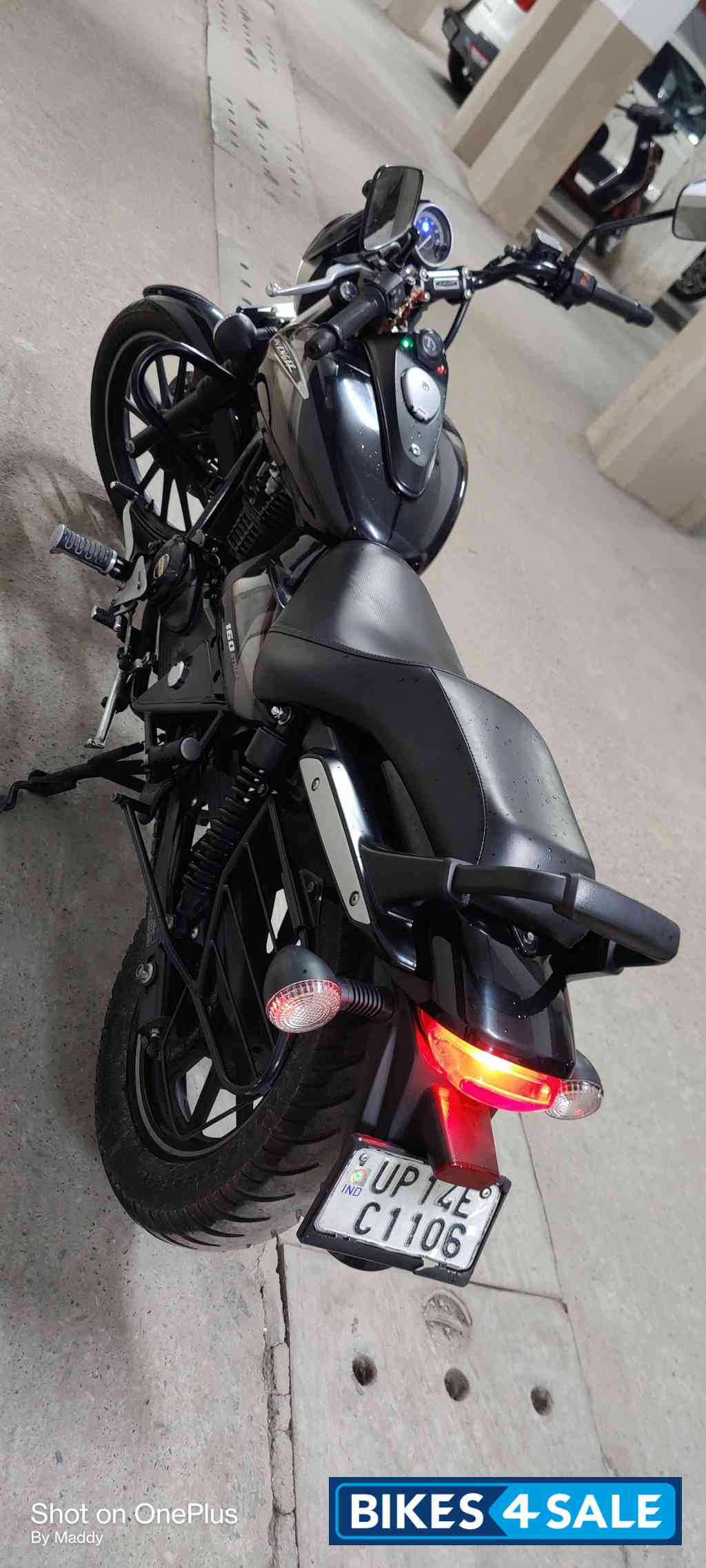 Black Bajaj Avenger Street 160