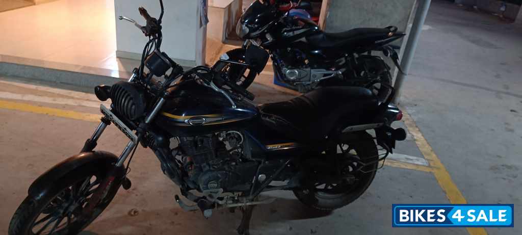 Bajaj Avenger Street 150