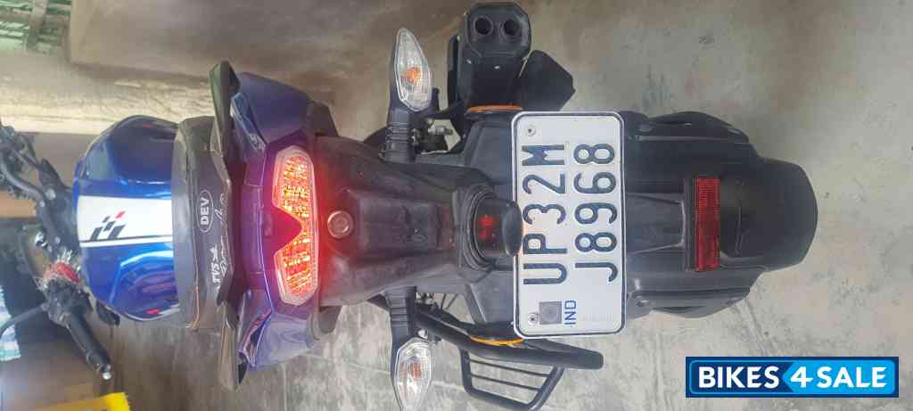 TVS Apache RTR 160 4V BS6