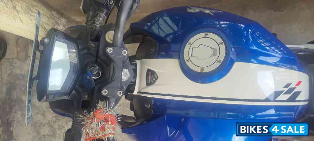 TVS Apache RTR 160 4V BS6