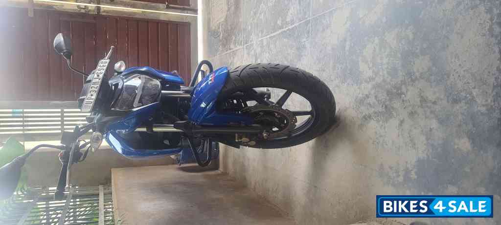 TVS Apache RTR 160 4V BS6