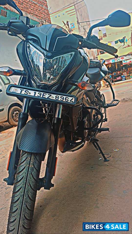 Gray Bajaj Pulsar NS125 BS6