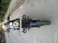 Bajaj Avenger Street 220