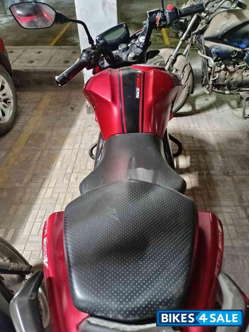 Red TVS Apache RTR 200 4V Race Edition 2.0 Red TVS Apache RTR 200 4V Race Edition 2.0