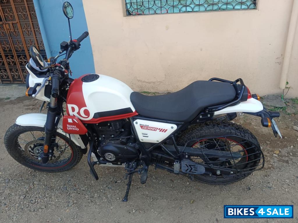 White Flame Royal Enfield Scram 411