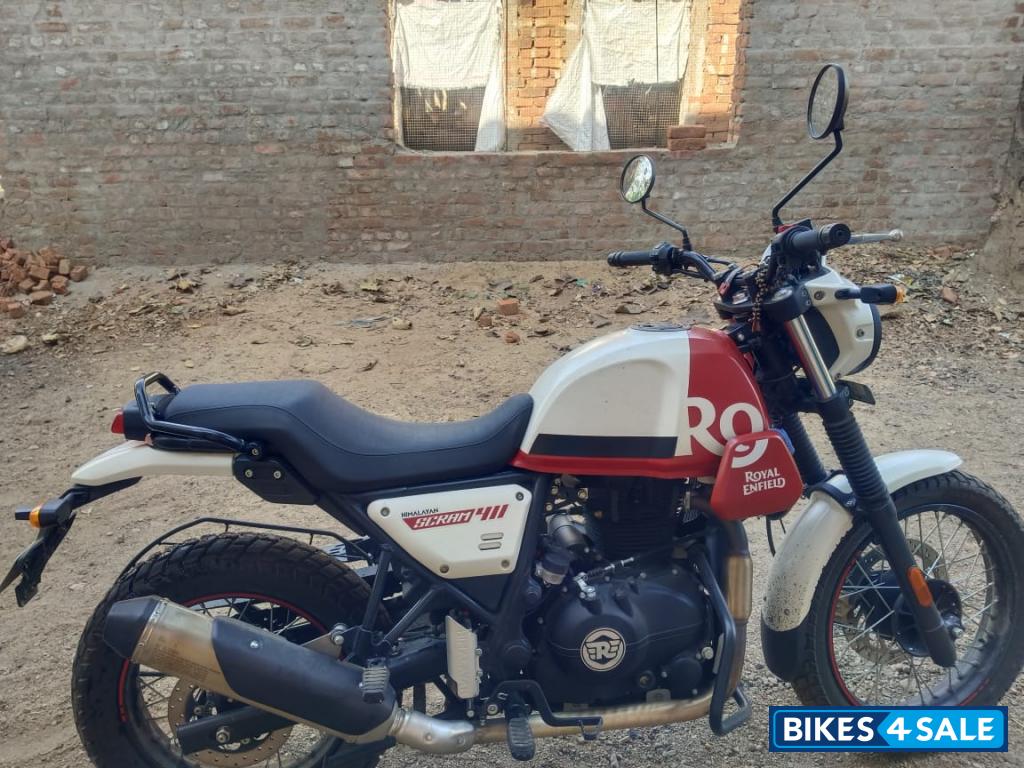 White Flame Royal Enfield Scram 411