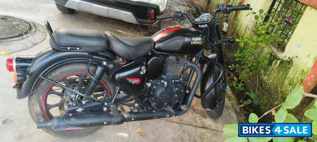 Royal Enfield Classic 350