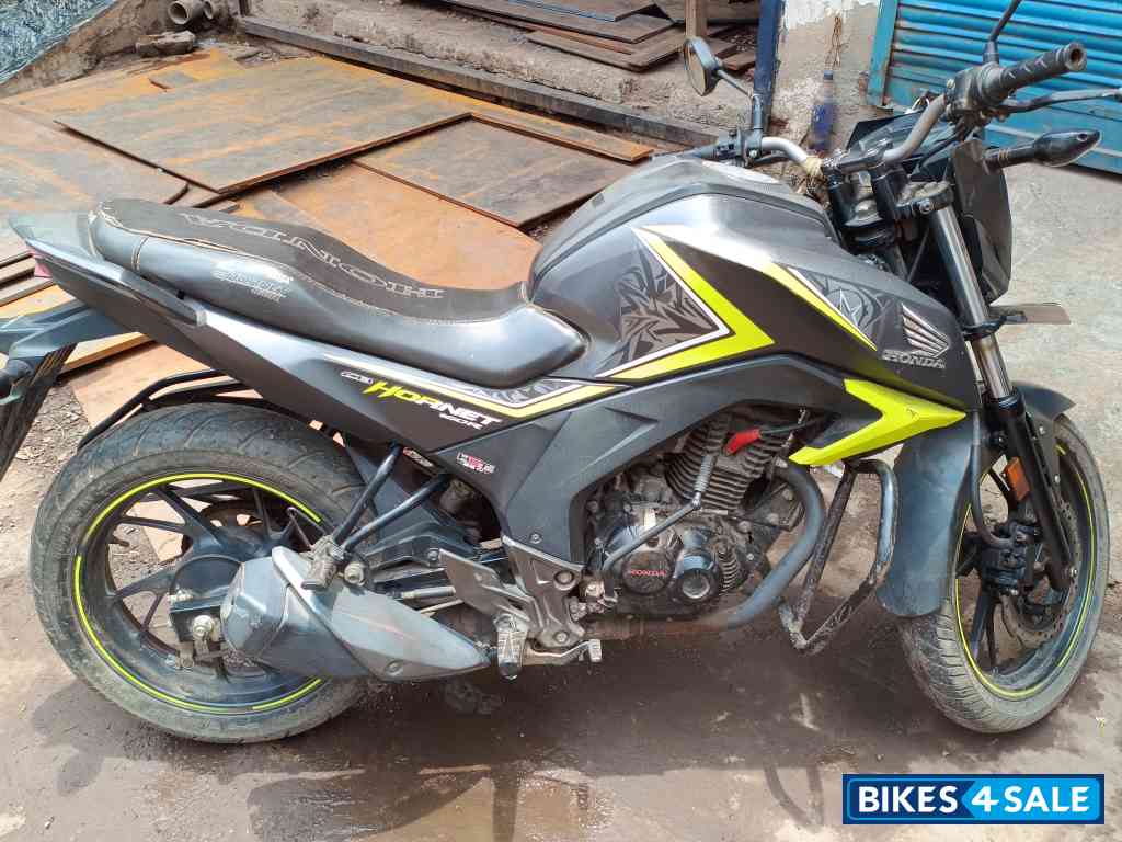Honda CB Hornet 160R