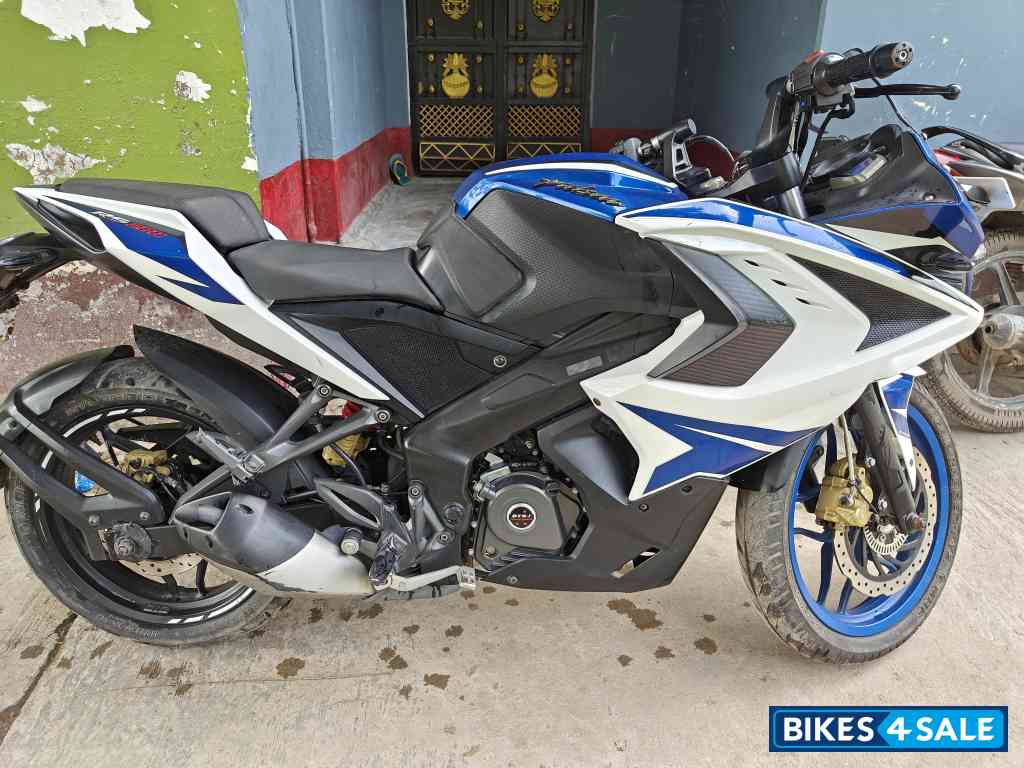 White Blue Bajaj Pulsar RS 200 ABS