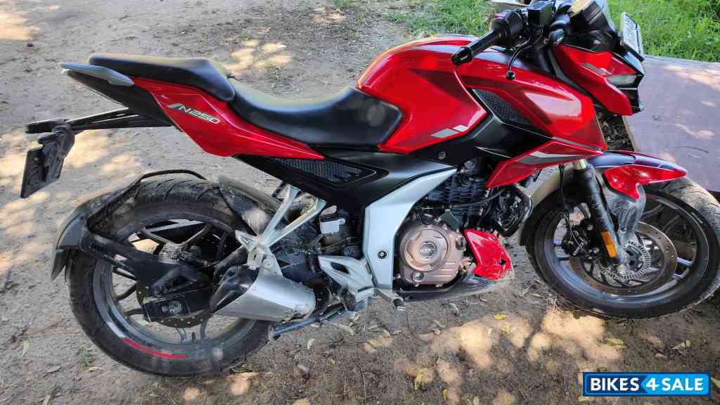 Bajaj Pulsar N250 Bajaj Pulsar N250