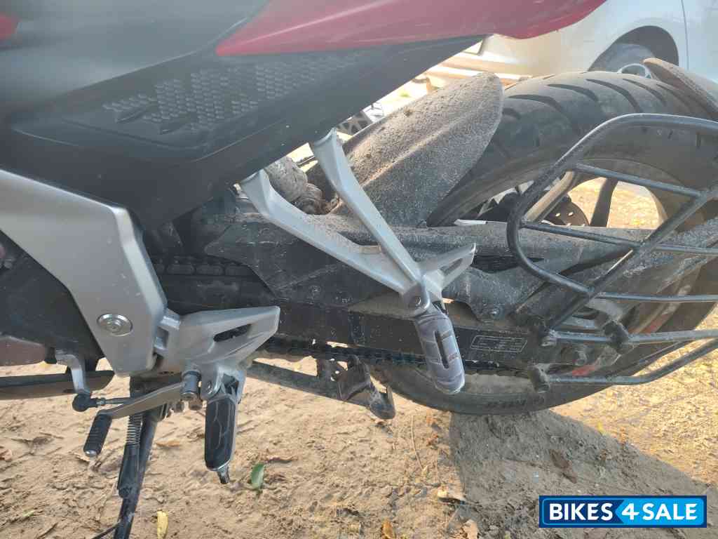 Bajaj Pulsar N250 Bajaj Pulsar N250