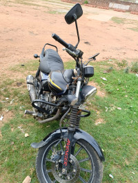 Bajaj Avenger Street 150