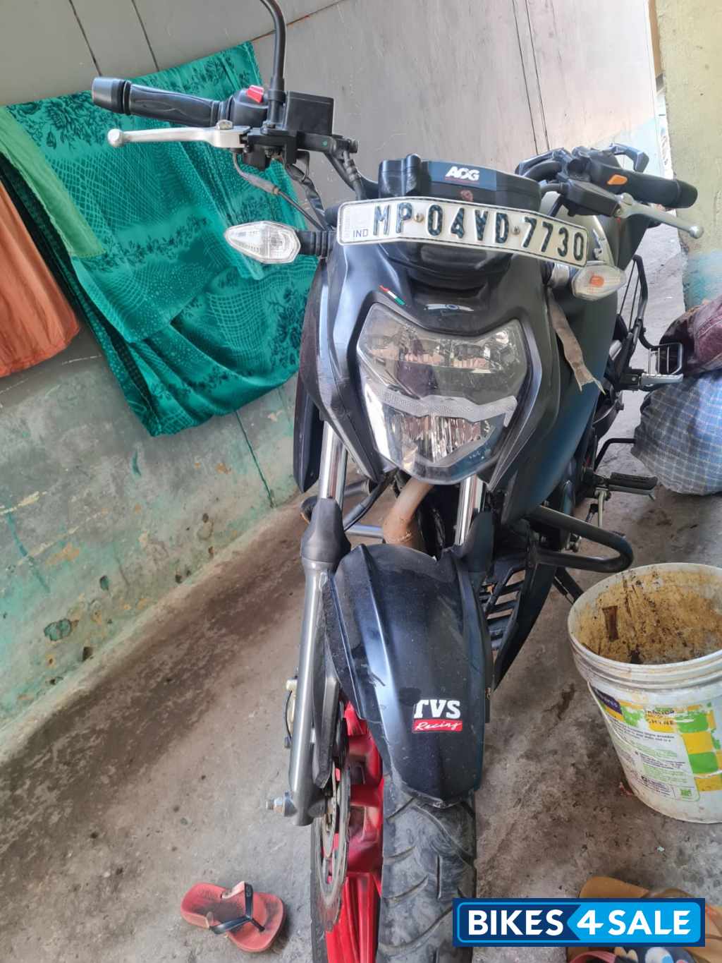 TVS Apache RTR 160 4V Special Edition