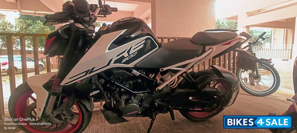 KTM Duke 200