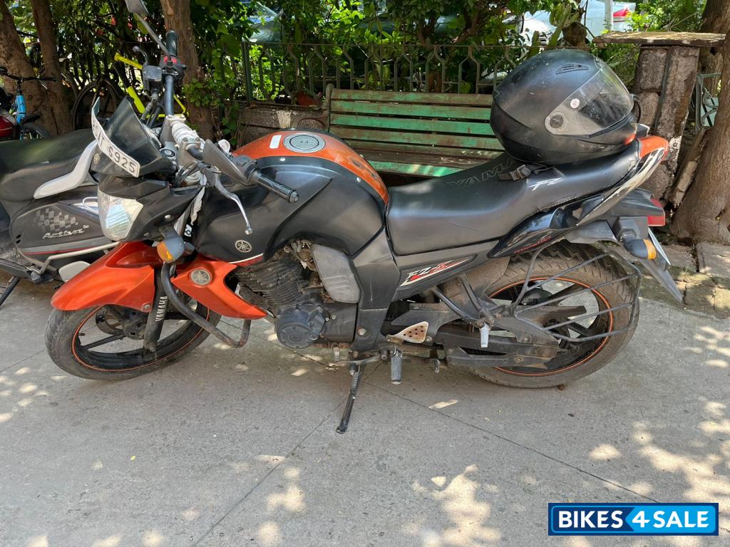 Yamaha FZ-S