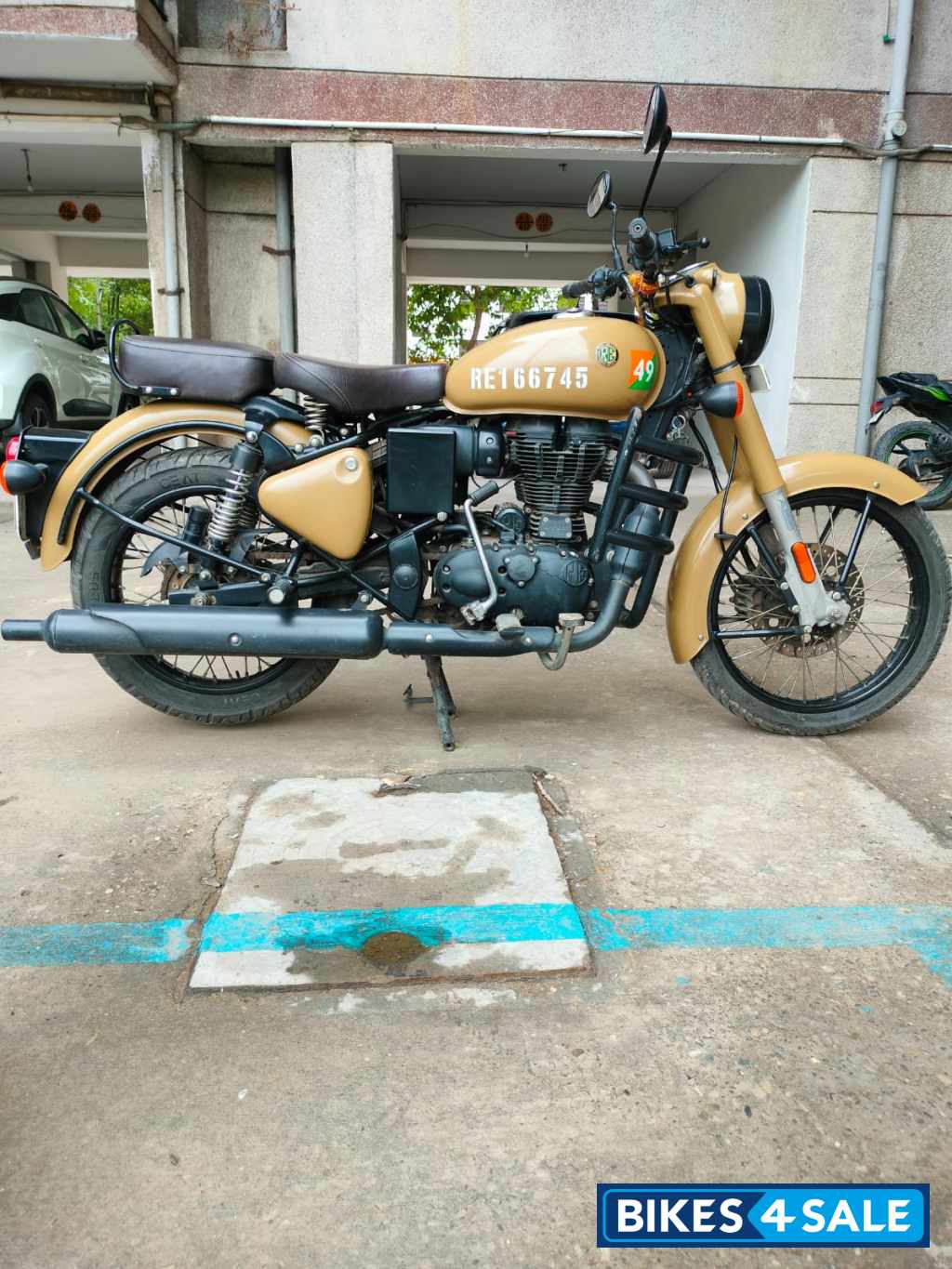 Desert Royal Enfield Classic 350 Dual Channel BS6