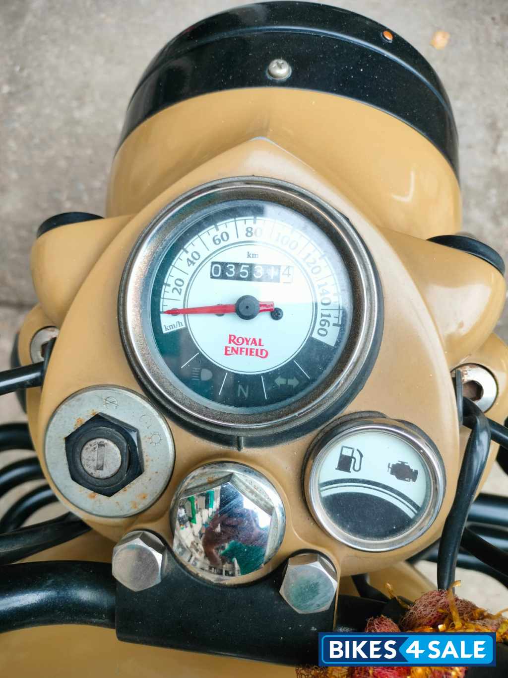 Desert Royal Enfield Classic 350 Dual Channel BS6