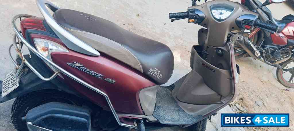 TVS Scooty Zest 110 BS6