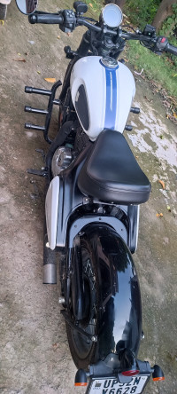 Jawa 42 Bobber Dual Channel ABS