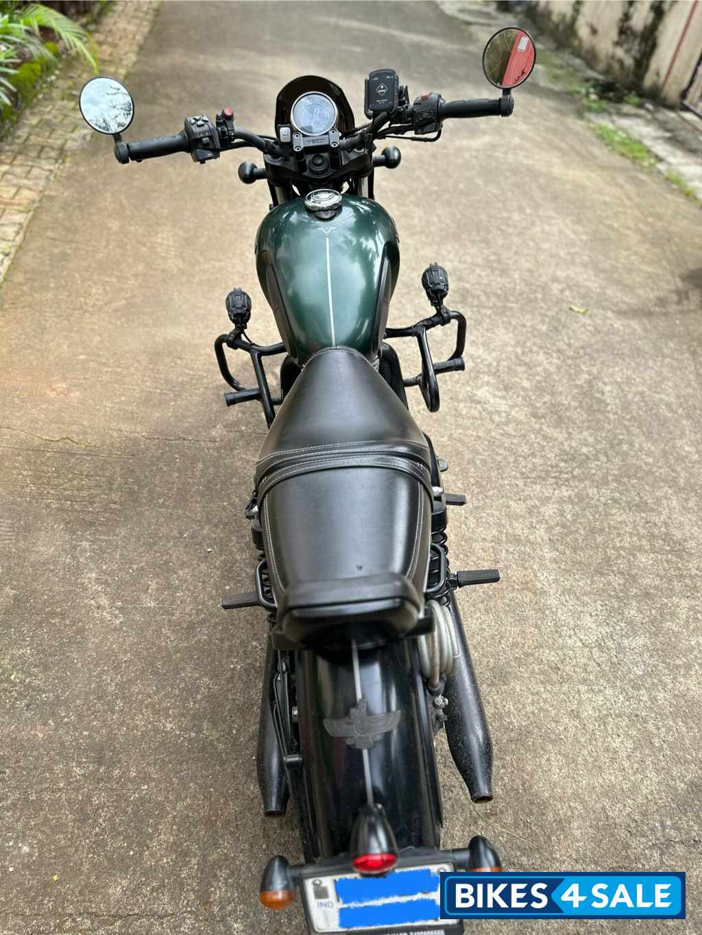 Hunter Green Yezdi Roadster Dark