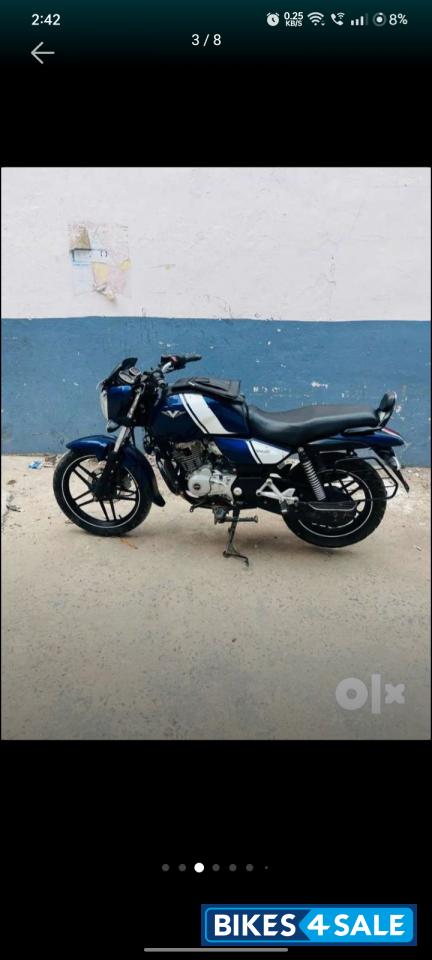 Bajaj V15