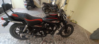 Bajaj Avenger Street 220